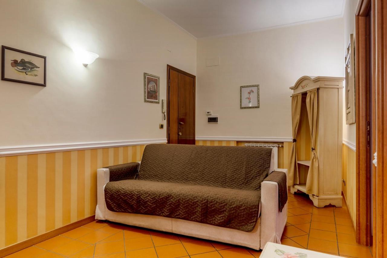 San Pietro Cozy Apartment With Terrace! Róma Kültér fotó
